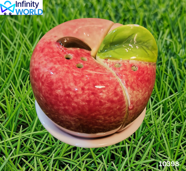 Salt And Pepper Sprinkler Apple (10398)