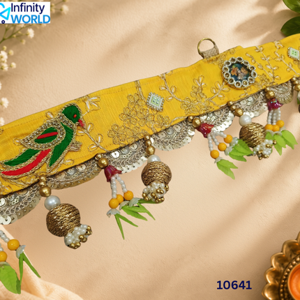 Yellow Parrot Bandarwar - (10641)